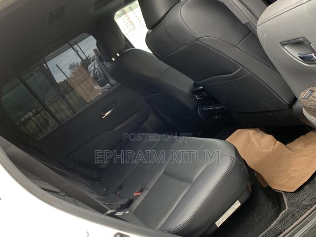 Toyota Land Cruiser 2022 White