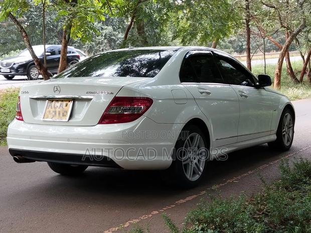 Mercedes-Benz C200 2007 White