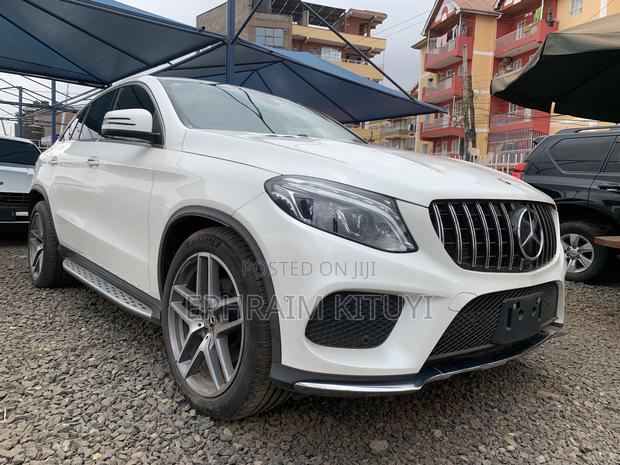 Mercedes-Benz GLE-Class 2019 White