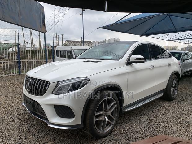 Mercedes-Benz GLE-Class 2019 White