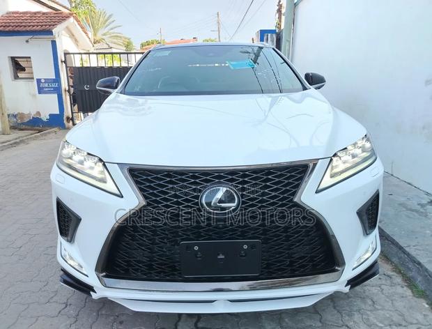 Lexus RX 2019 Pearl