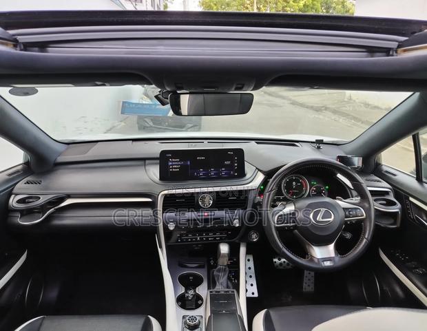 Lexus RX 2019 Pearl