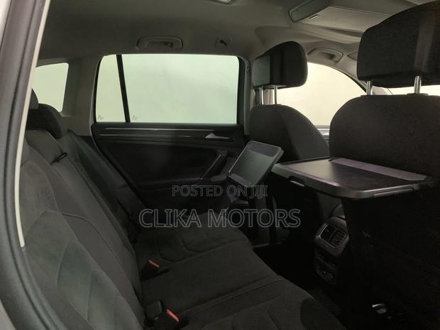 Volkswagen Tiguan 2019 Silver