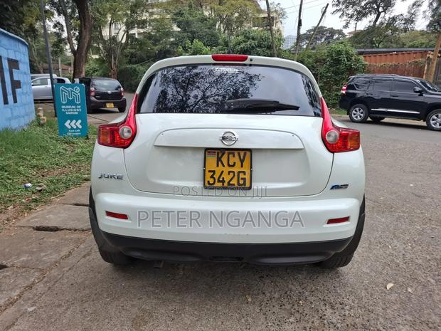 Nissan Juke 2012 White