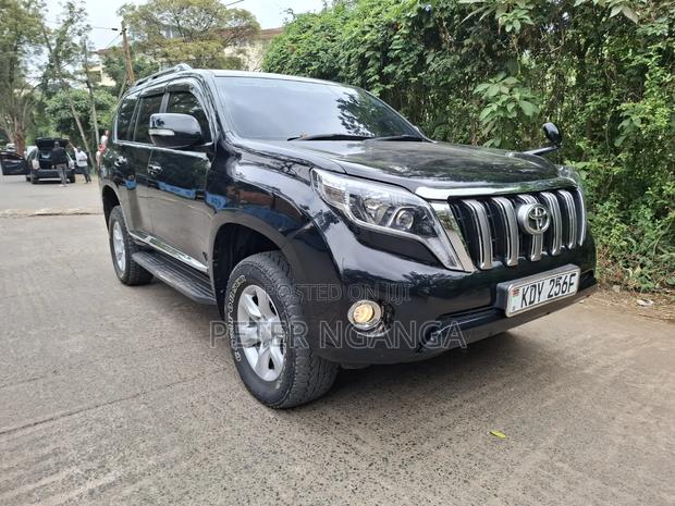 Toyota Land Cruiser Prado 2011 Black