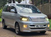 Toyota Noah 2003 Silver for sale