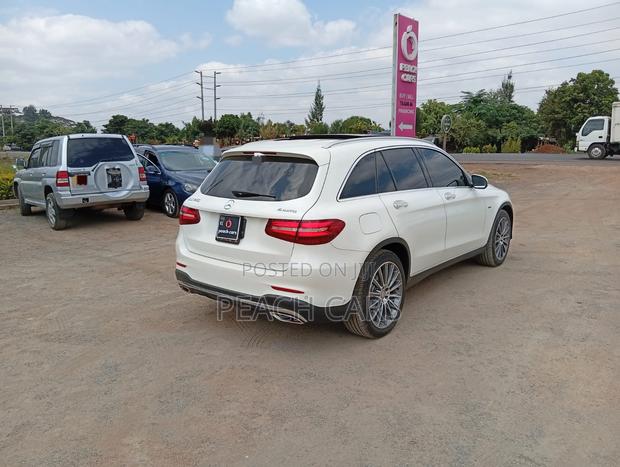 Mercedes-Benz GLC-Class 2016 White
