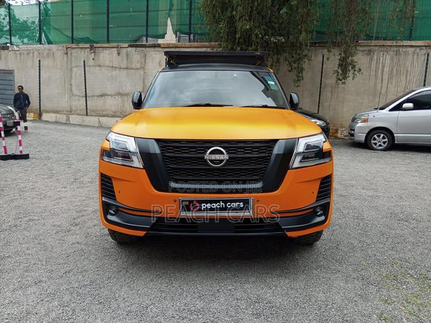 Nissan Patrol 2022 Orange