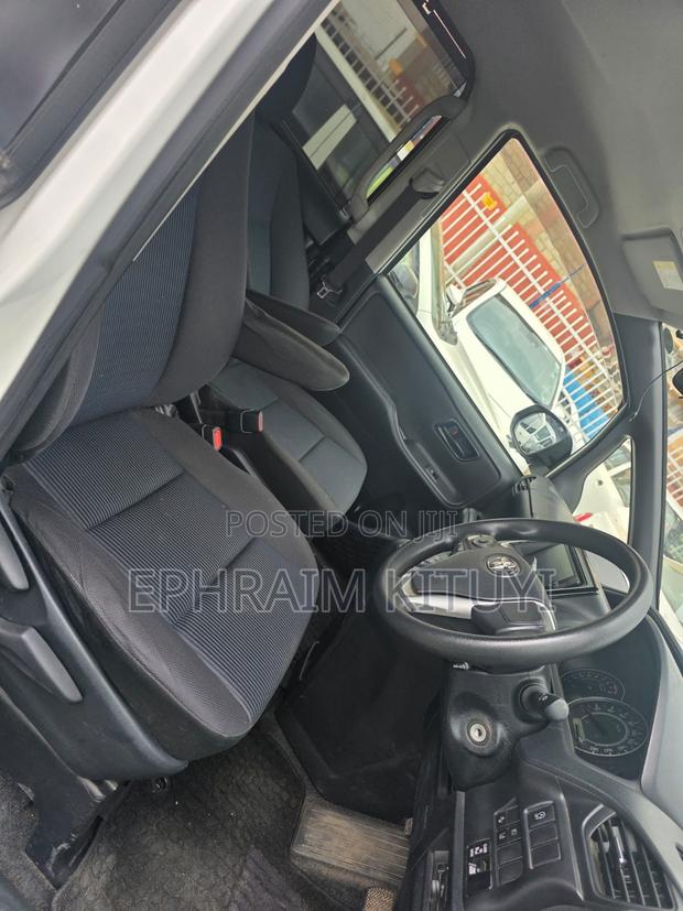Toyota Voxy 2019 White