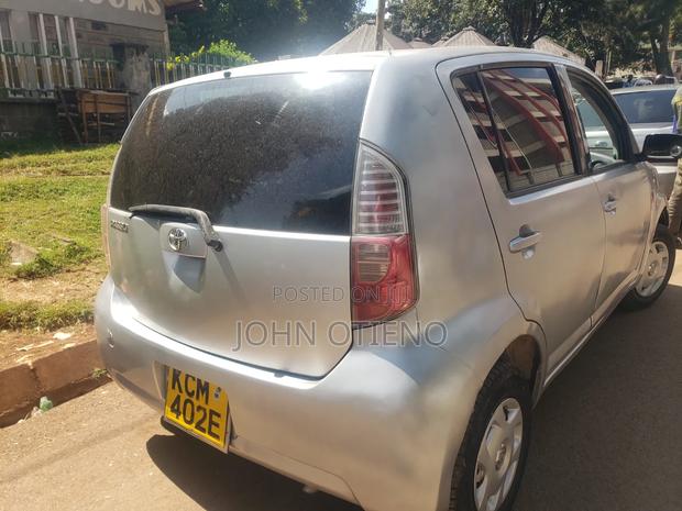 Toyota Passo 2010 Silver
