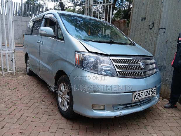 Toyota Alphard 2005 Blue