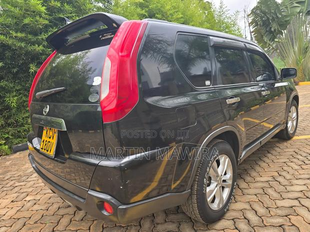 Nissan X-Trail 2013 Black