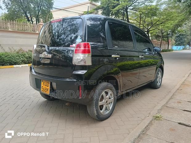 Toyota Spade 2014 Black
