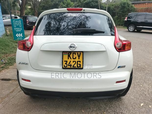 Nissan Juke 2012 White
