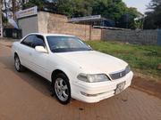 Toyota Mark II 2000 White for sale