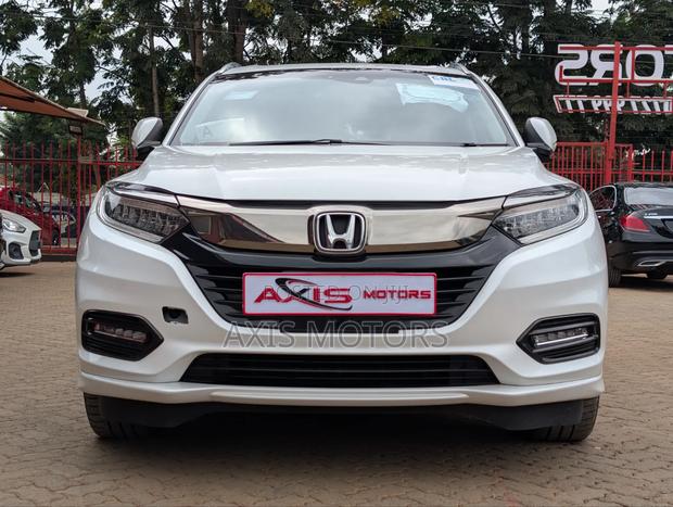 Honda Vezel 2019 White