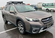 Subaru Outback 2022 Gold for sale