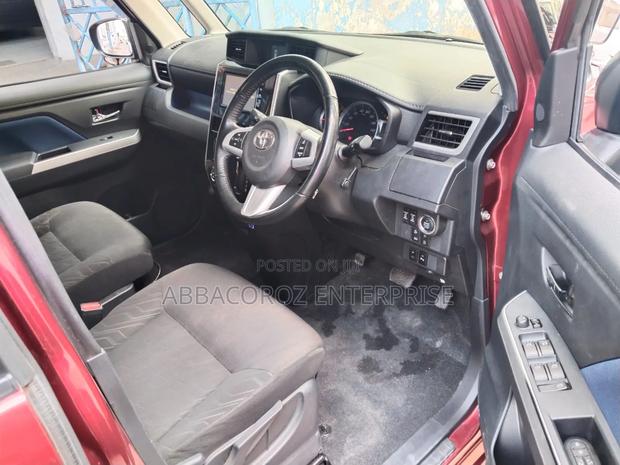 Toyota Tank 2018 Maroon