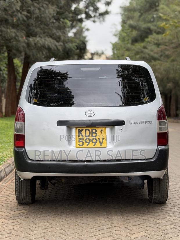 Toyota Probox 2014 Silver
