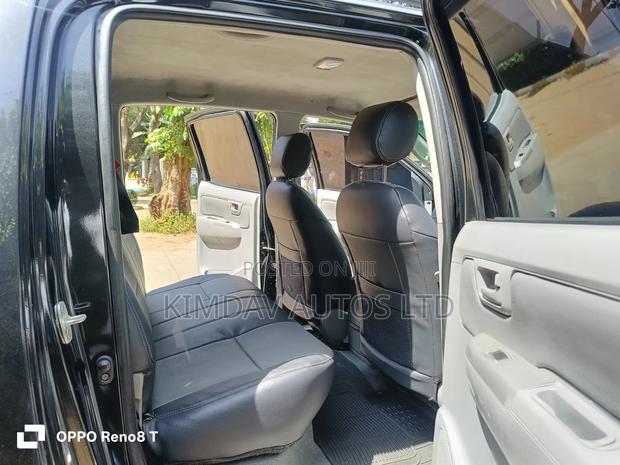 Toyota Hilux 2009 Black