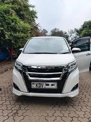Toyota Esquire 2018 White for sale