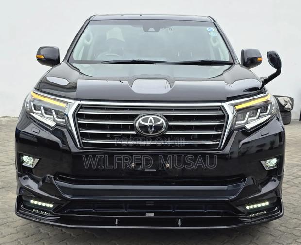 Toyota Land Cruiser Prado 2020 Black