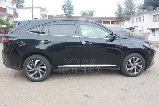 Toyota Harrier 2019 Black