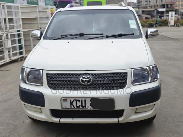 Toyota Succeed 2012 White