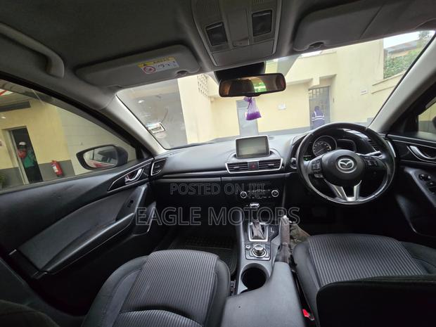 Mazda Axela 2015 Red