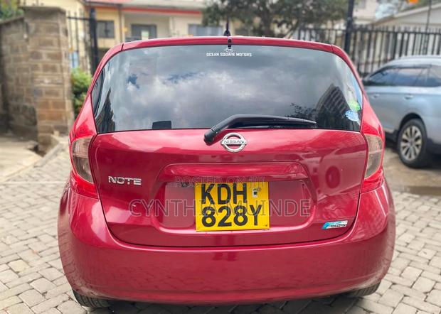 Nissan Note 2015 Red