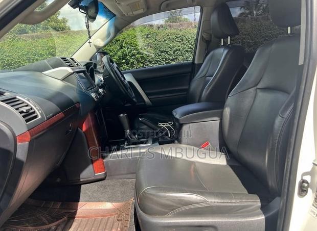 Toyota Land Cruiser Prado 2.8 D-4D 2016 White