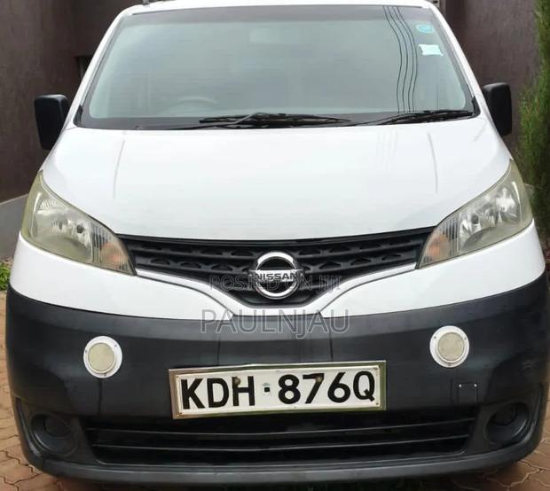 Nissan NV200 2016