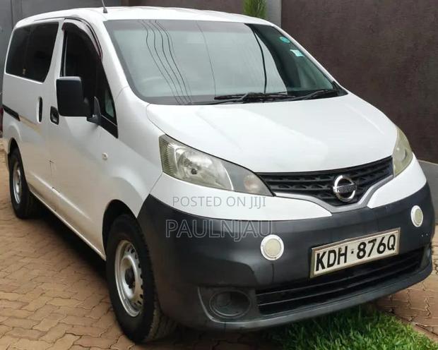 Nissan NV200 2016