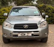 Toyota RAV4 2007 Green for sale