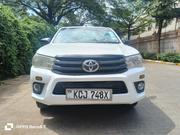 Toyota Hilux 2016 White for sale