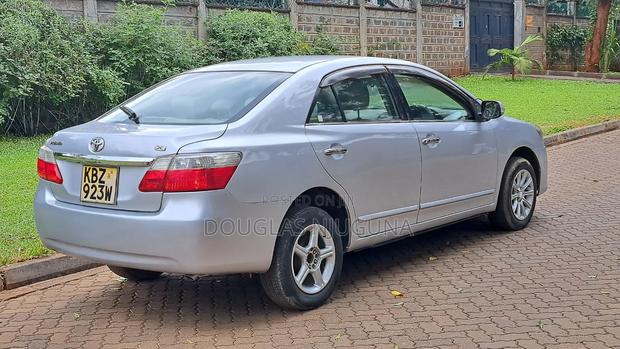 Toyota Premio 2007 Silver