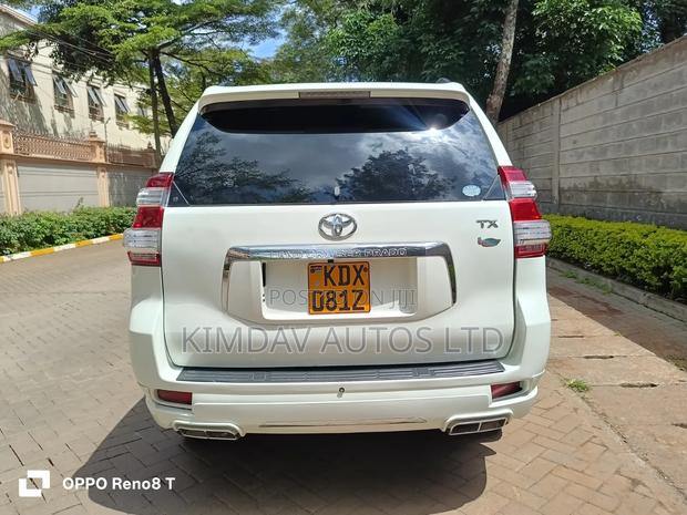Toyota Land Cruiser Prado 2013 White