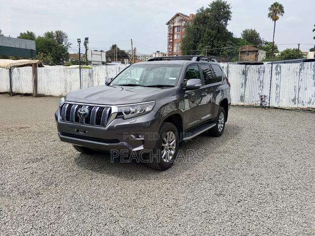 Toyota Land Cruiser Prado 2020 Black