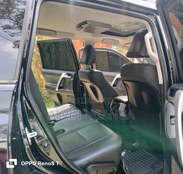 Toyota Land Cruiser Prado 2019 Black