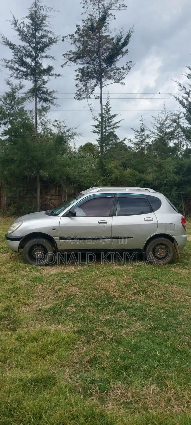 Toyota Duet 2005 Silver