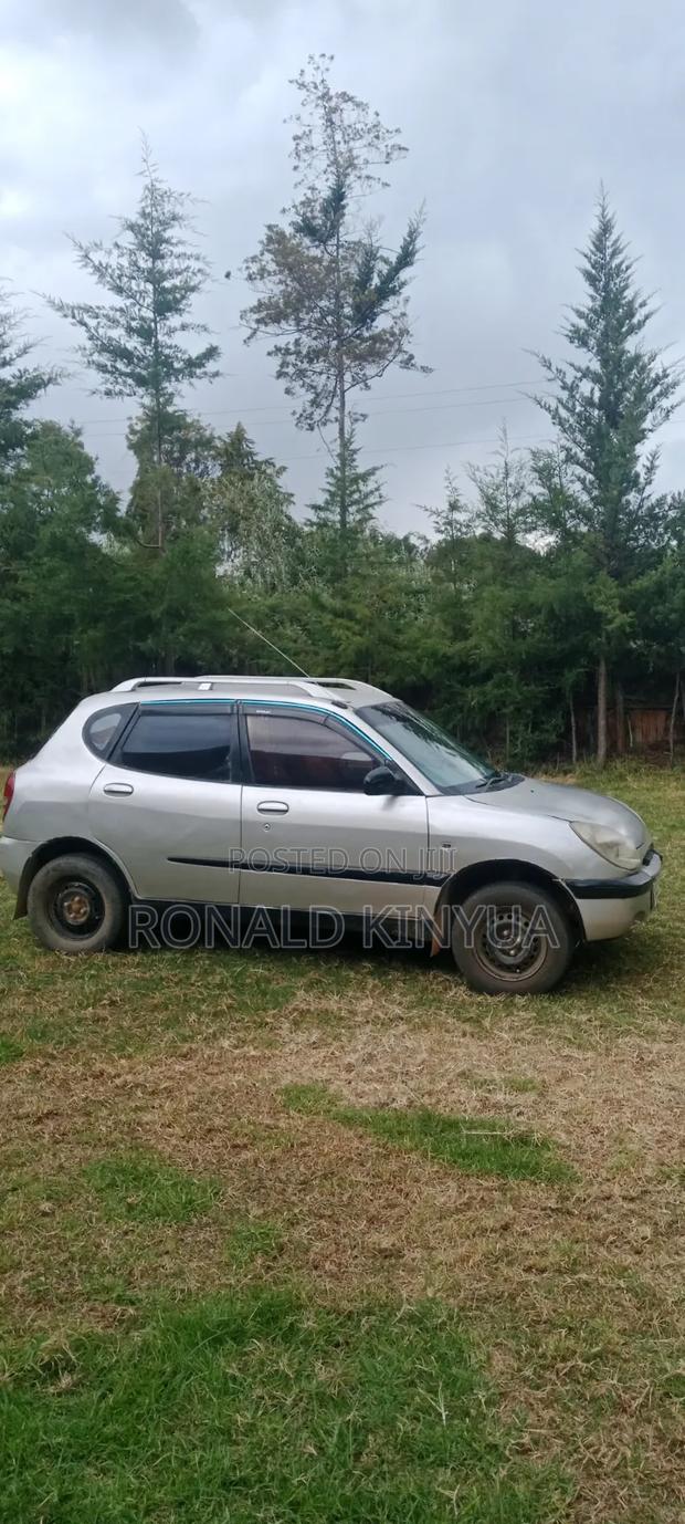 Toyota Duet 2005 Silver