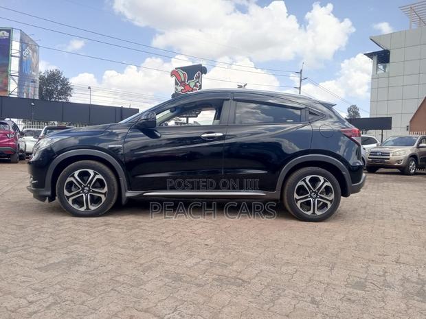 Honda Vezel 2018 Black