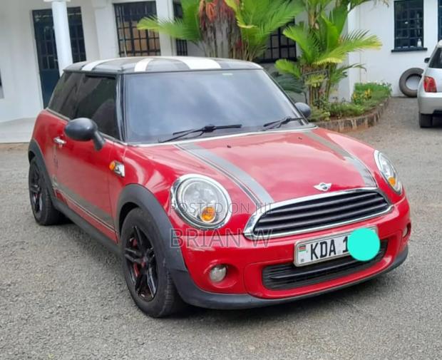 Mini Cooper 2013 Red