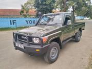 Toyota Land Cruiser 2012 Green for sale