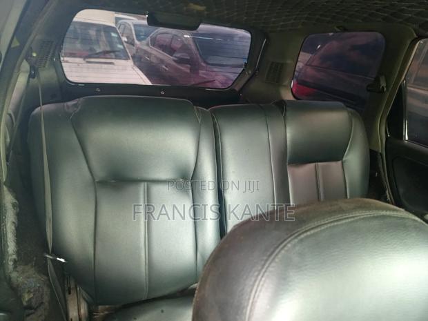 Nissan Wingroad 2005 Silver
