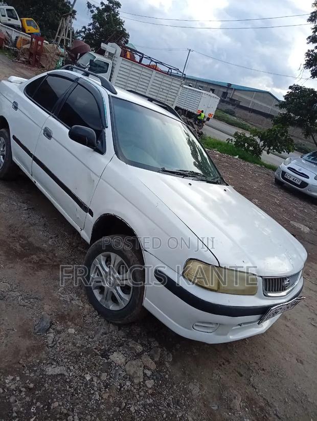 Nissan FB15 2008 White