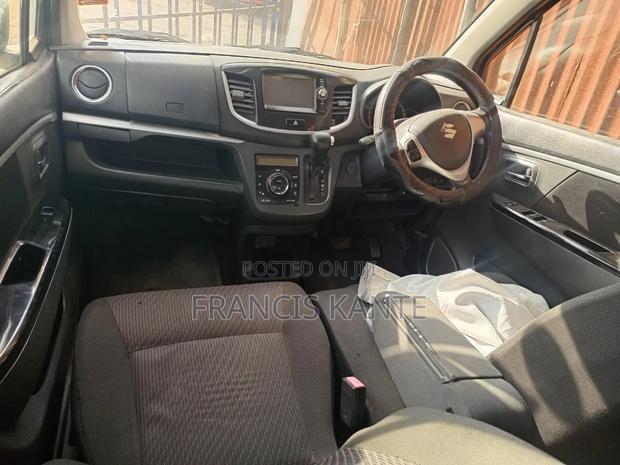 Suzuki Wagon R 2014 Black