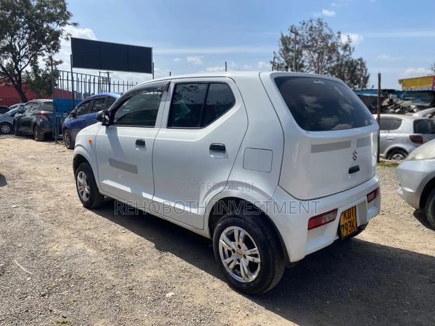 Suzuki Alto 2018 White
