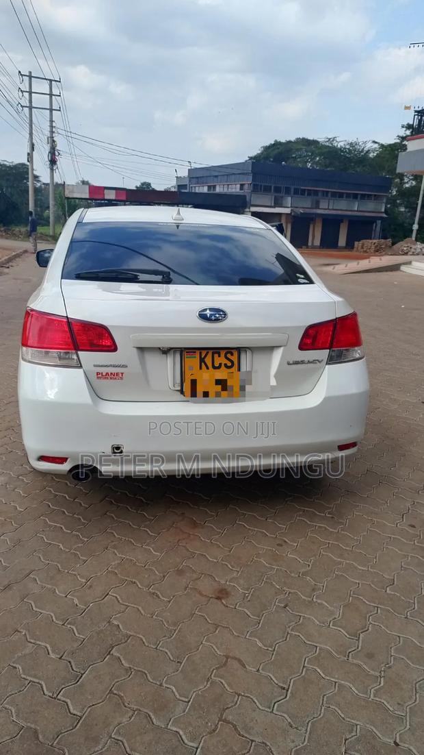Subaru Legacy 2011 White