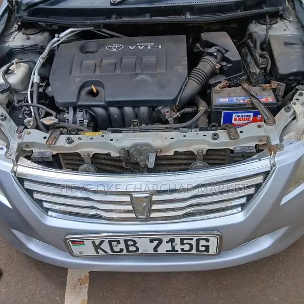 Toyota Premio 2010 Silver